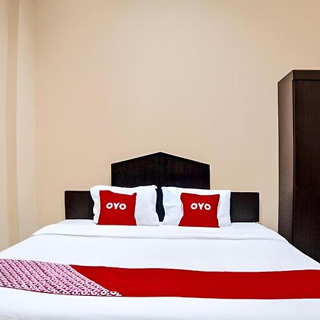 Hotel O Medan City Near Lapangan Benteng Formerly Ralica Residence Buitenkant foto