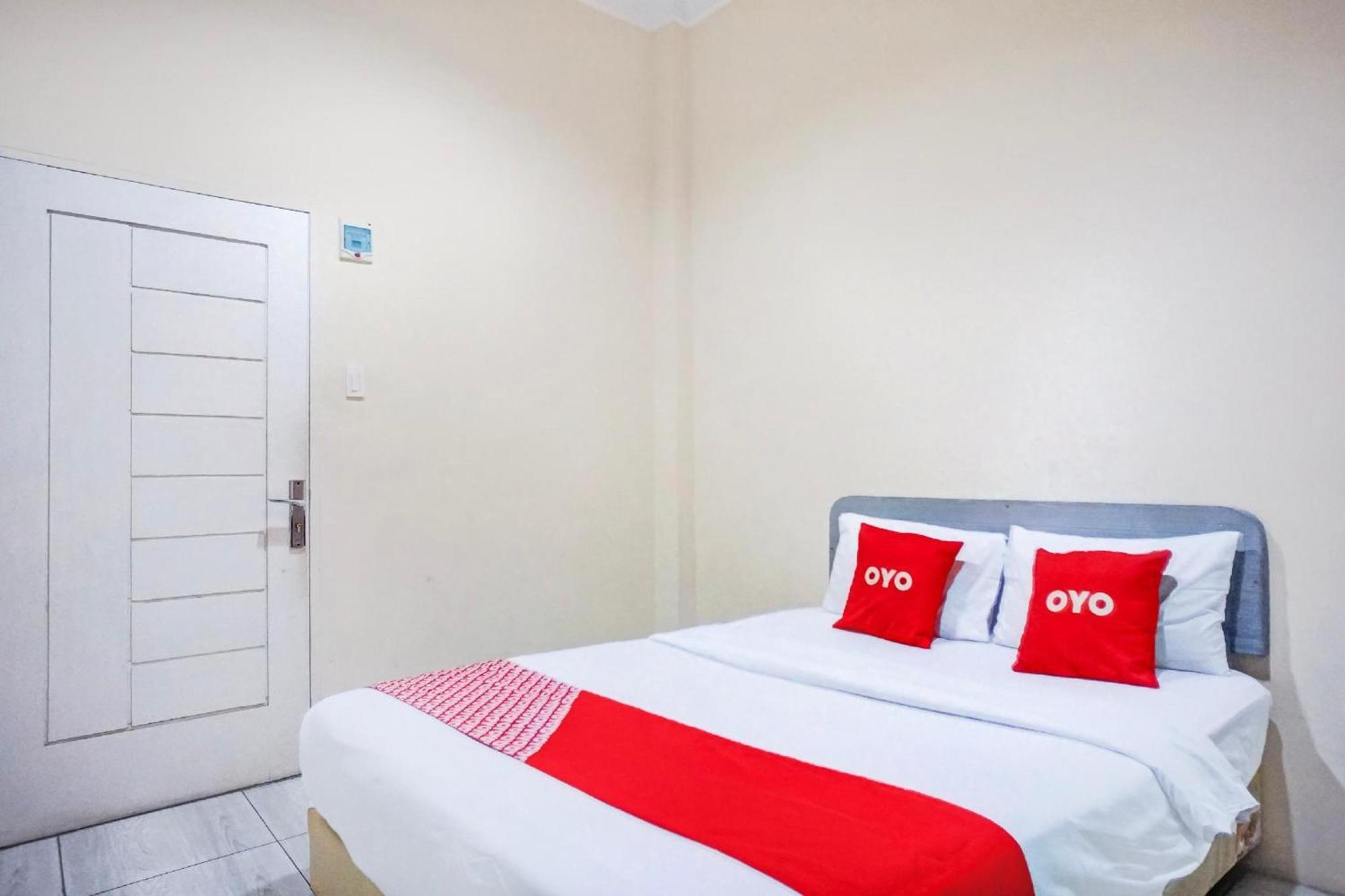 Hotel O Medan City Near Lapangan Benteng Formerly Ralica Residence Buitenkant foto