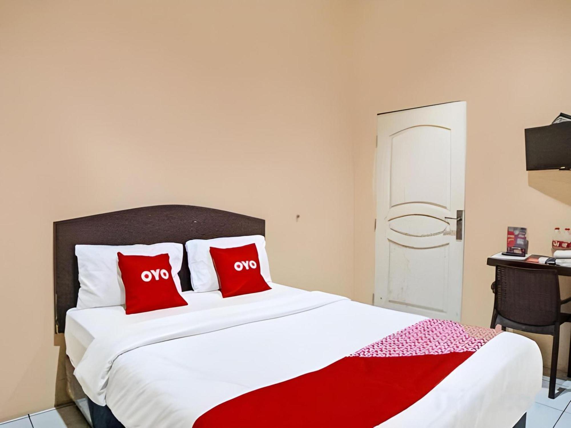 Hotel O Medan City Near Lapangan Benteng Formerly Ralica Residence Buitenkant foto