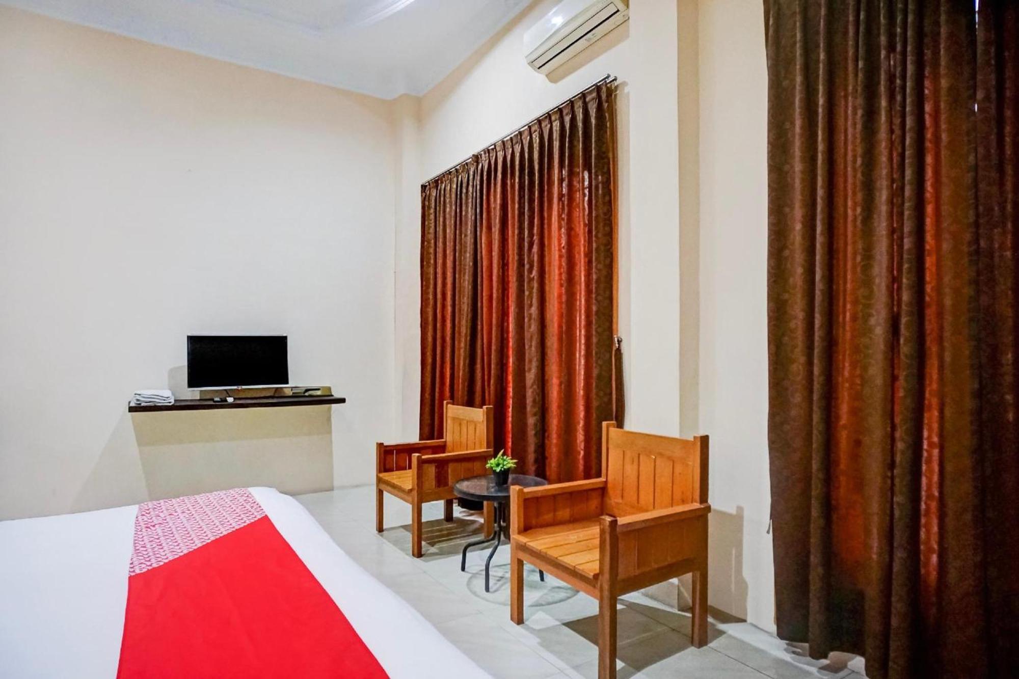 Hotel O Medan City Near Lapangan Benteng Formerly Ralica Residence Buitenkant foto
