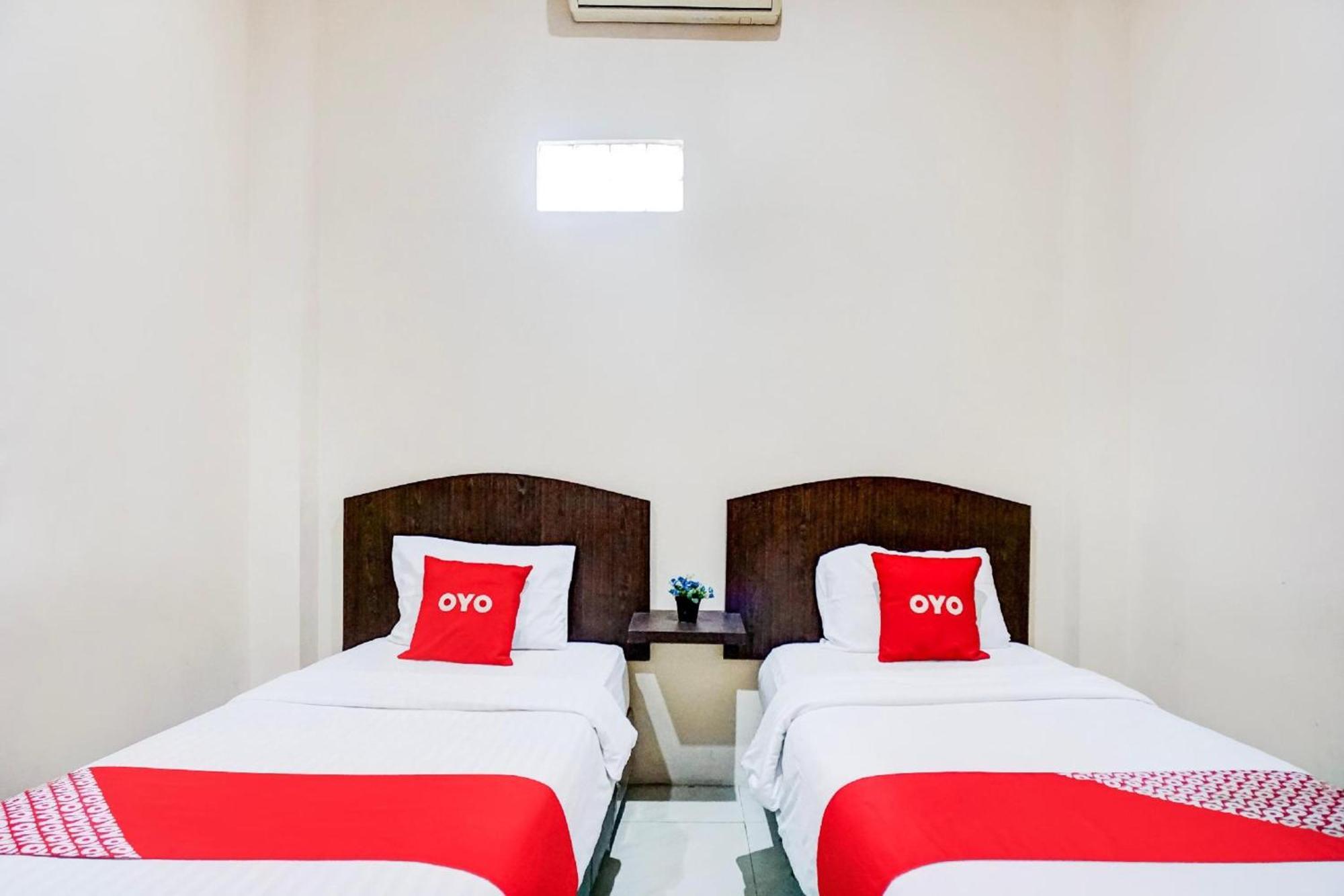 Hotel O Medan City Near Lapangan Benteng Formerly Ralica Residence Buitenkant foto