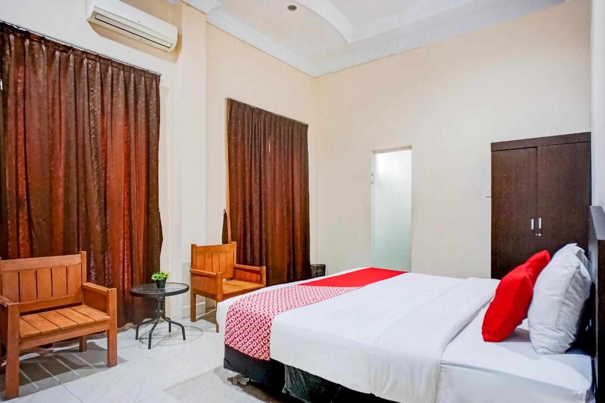 Hotel O Medan City Near Lapangan Benteng Formerly Ralica Residence Buitenkant foto