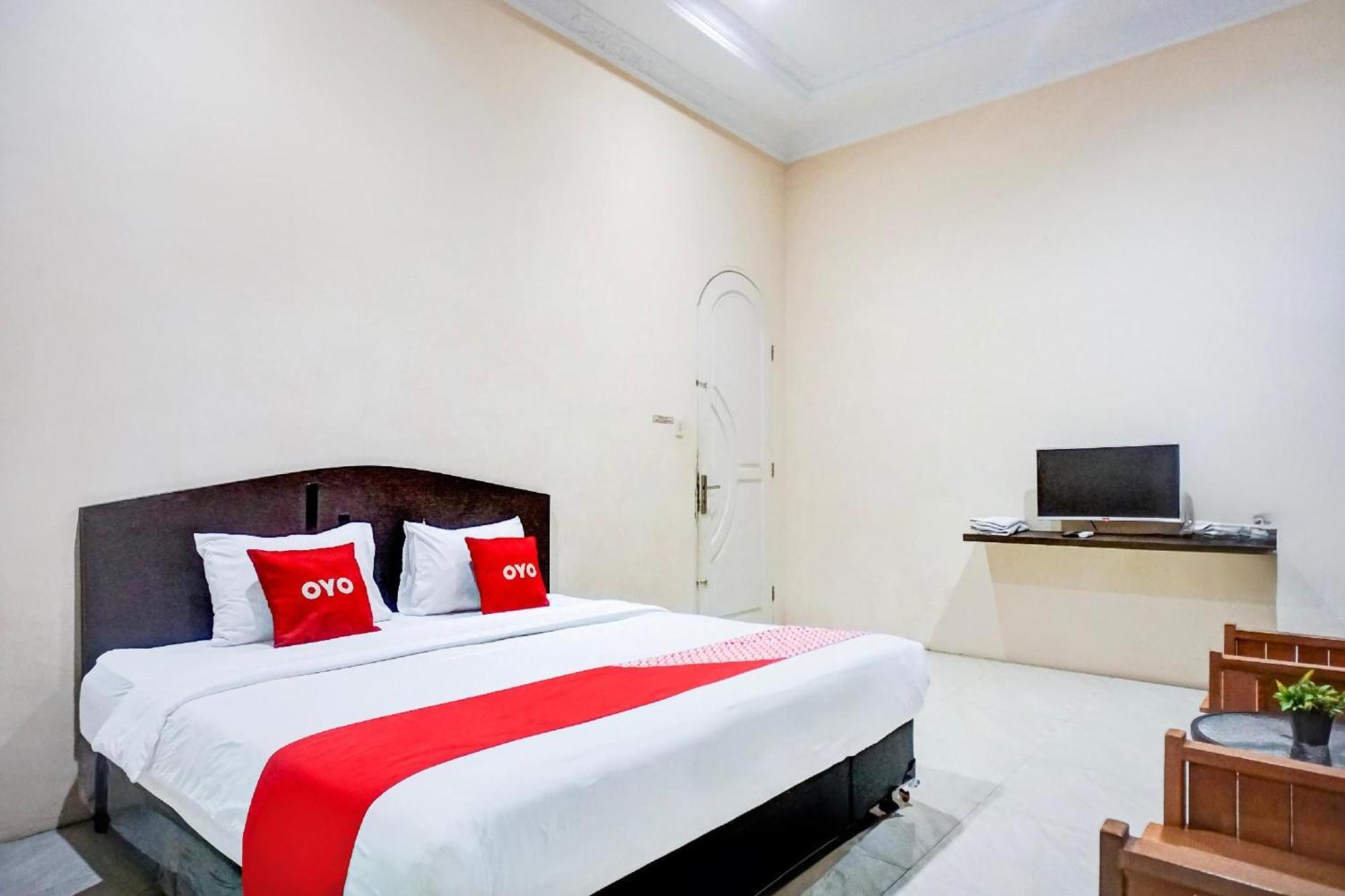 Hotel O Medan City Near Lapangan Benteng Formerly Ralica Residence Buitenkant foto